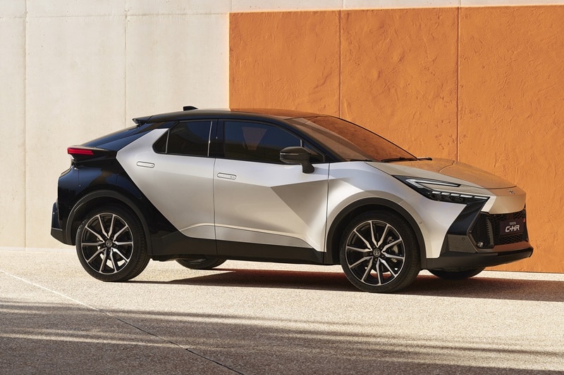 Toyota chr store plug in hybrid