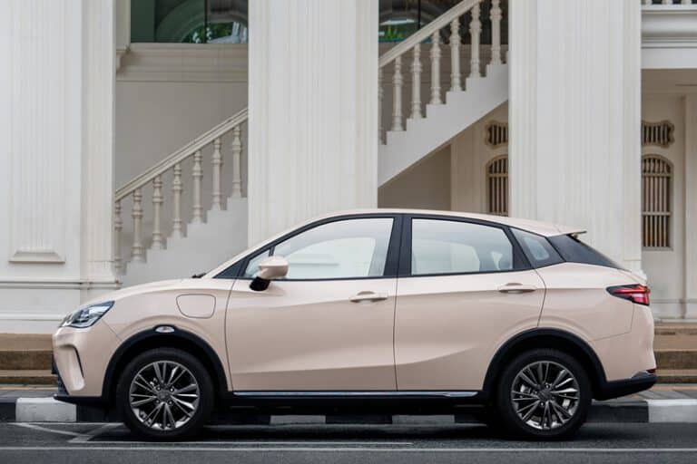 ราคาอย่างเป็นทางการ NETA V II (Minorchange) รถไฟฟ้า100% : 549,000 ...