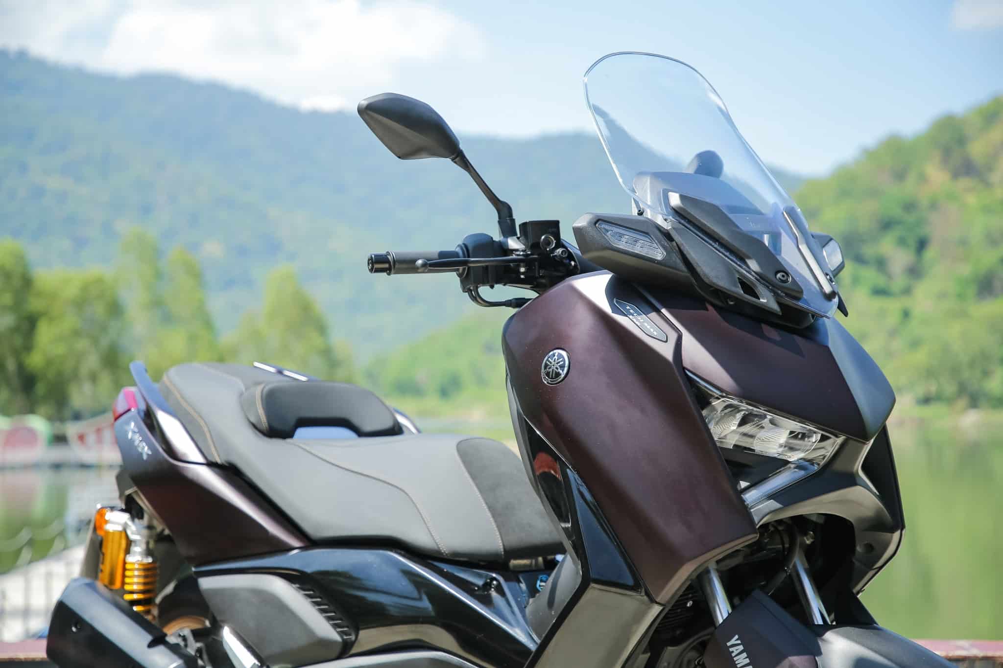 YAMAHA XMAX Tech MAX