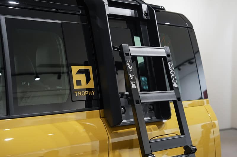 Land Rover DEFENDER 110 Trophy Edition