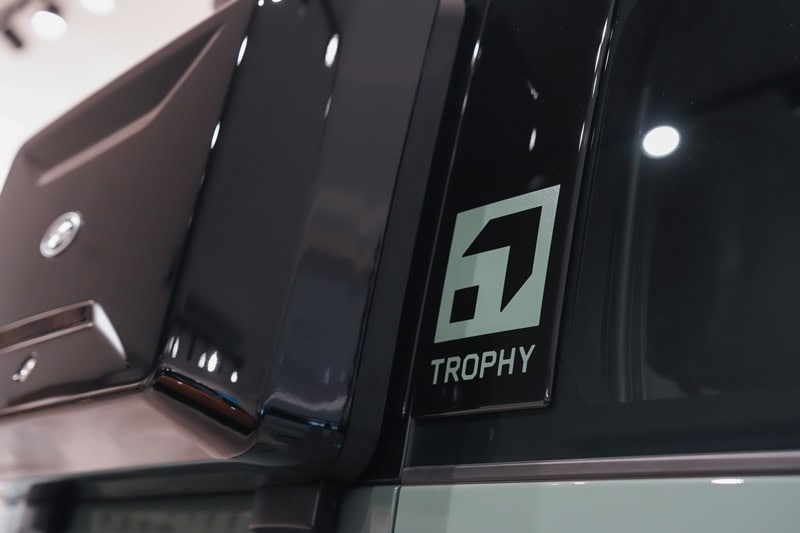 Land Rover DEFENDER 110 Trophy Edition