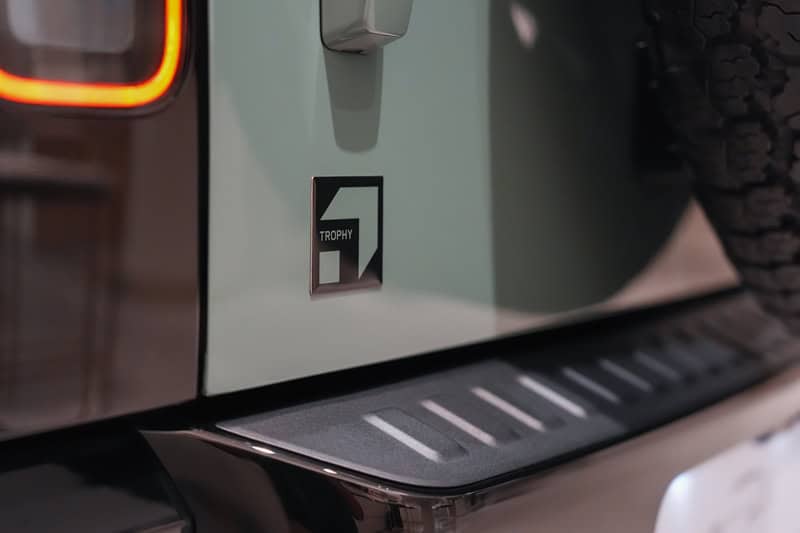 Land Rover DEFENDER 110 Trophy Edition