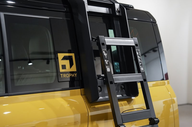 Land Rover DEFENDER 110 Trophy Edition