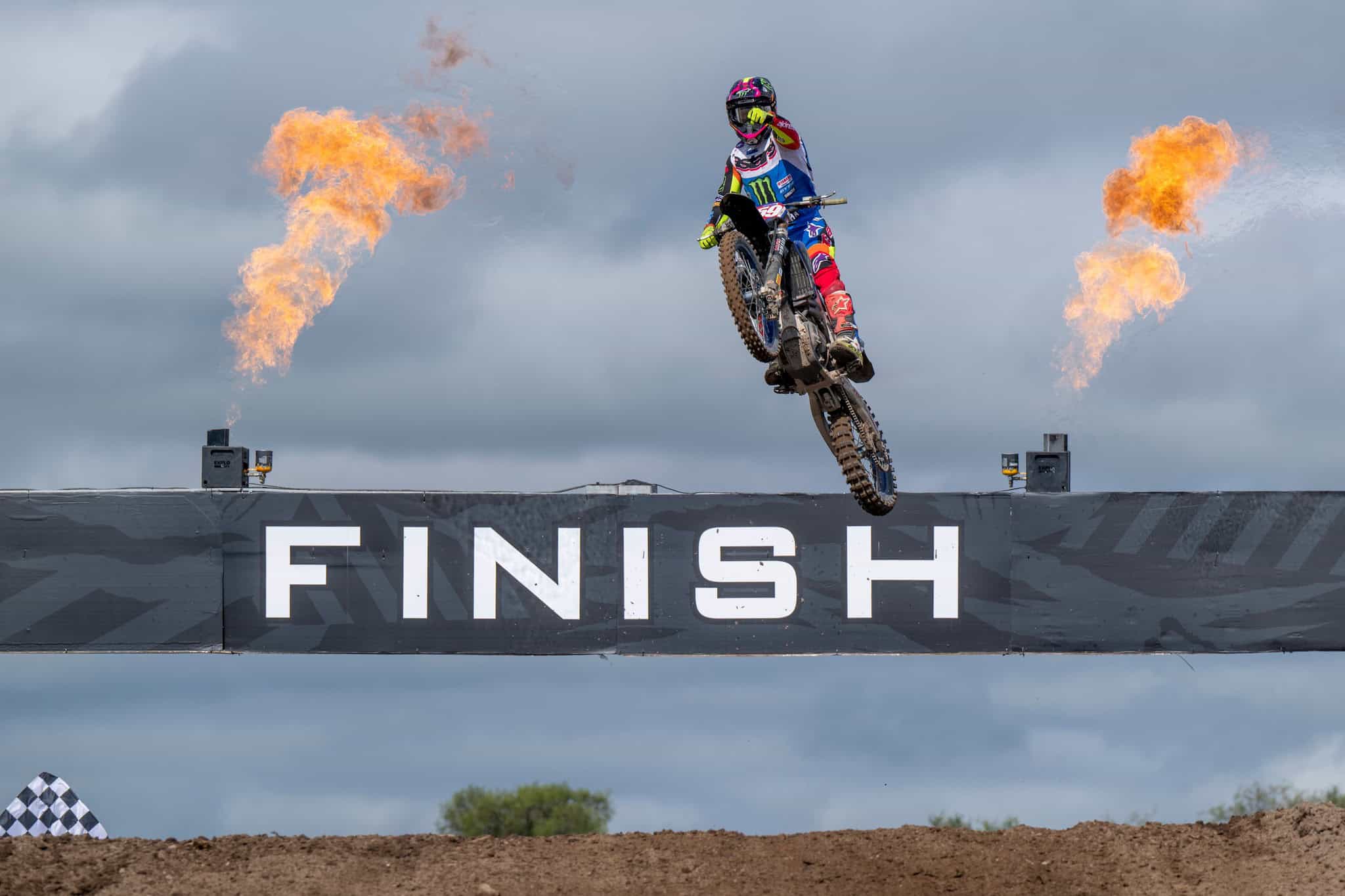 MXGP 2025 “เรอนูซ์” ซิวแชมป์นัดเปิดซีซั่น “เดอ โวล์ฟ” เข้าวิน MX2 ...