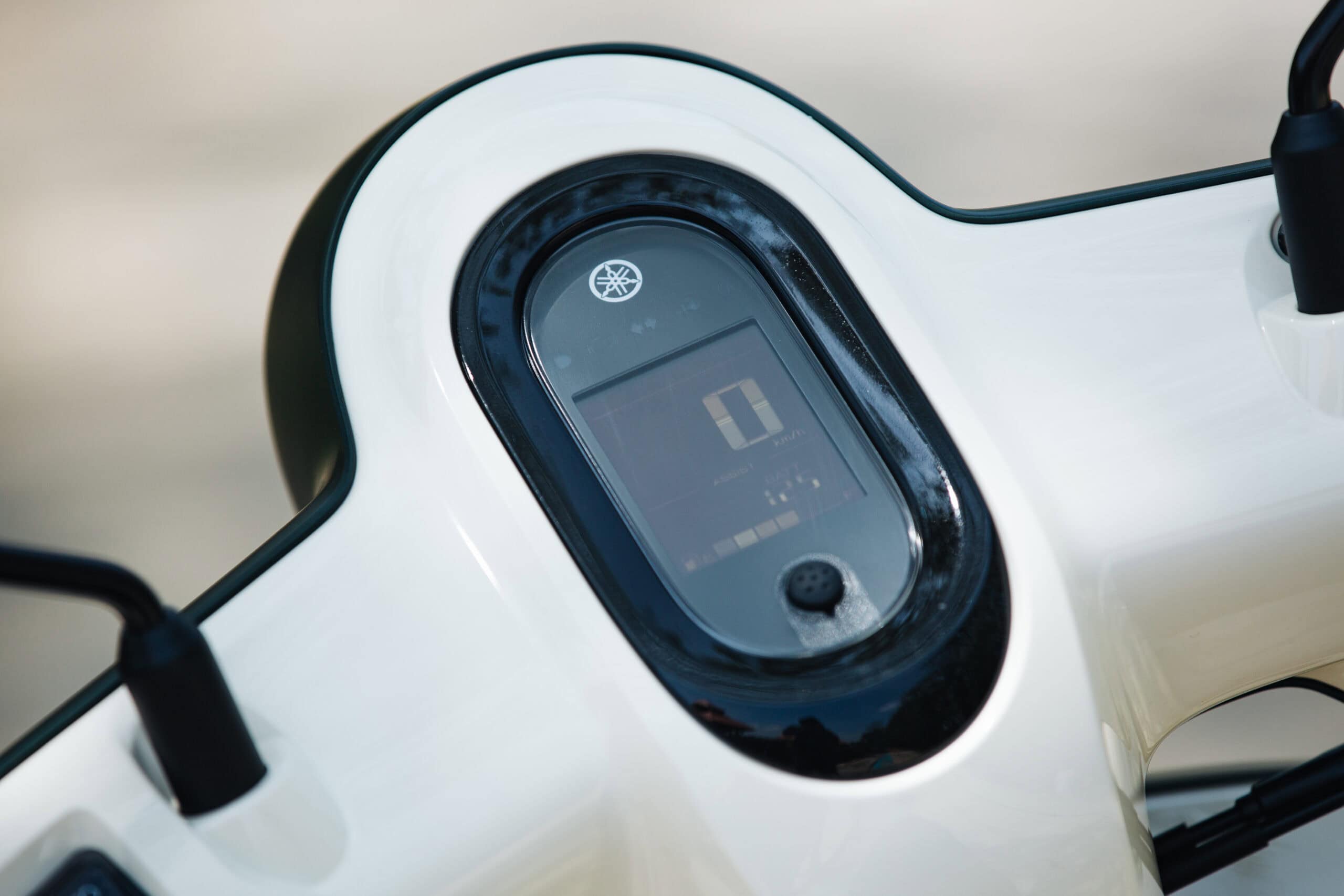 Yamaha Fazzio Hybrid Connected