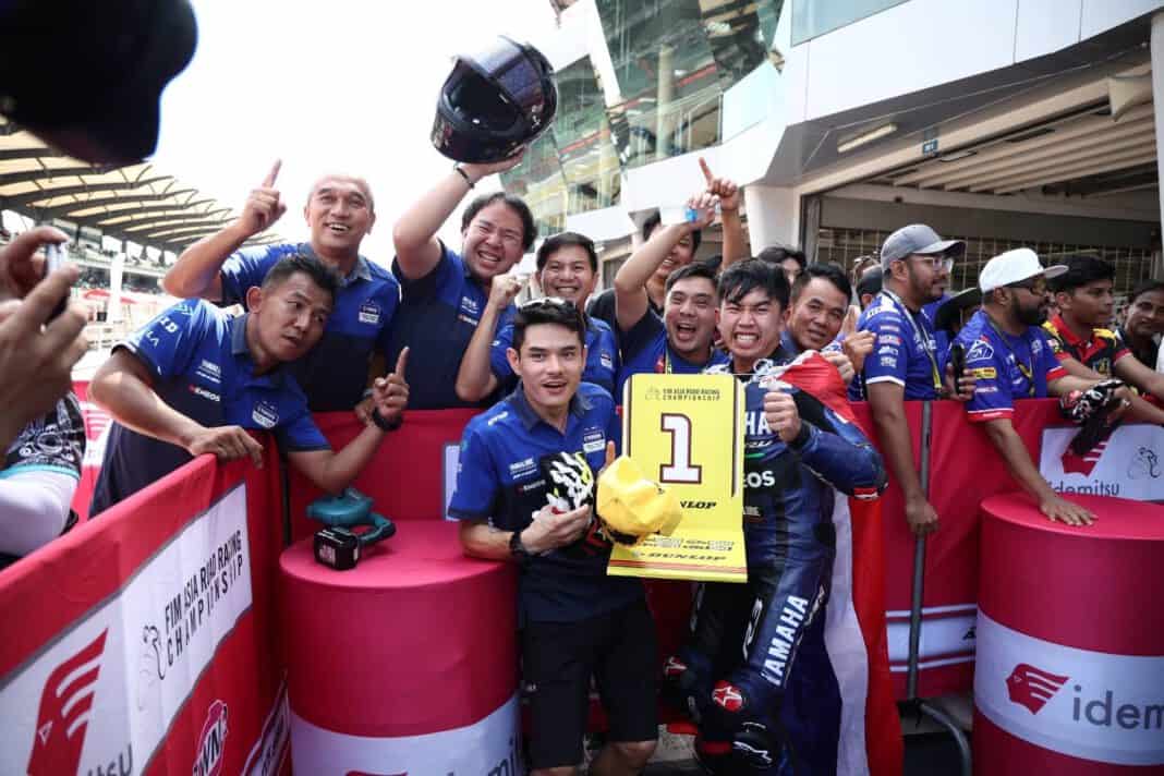 YAMAHA