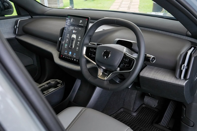 Volvo EX30 Cross Country