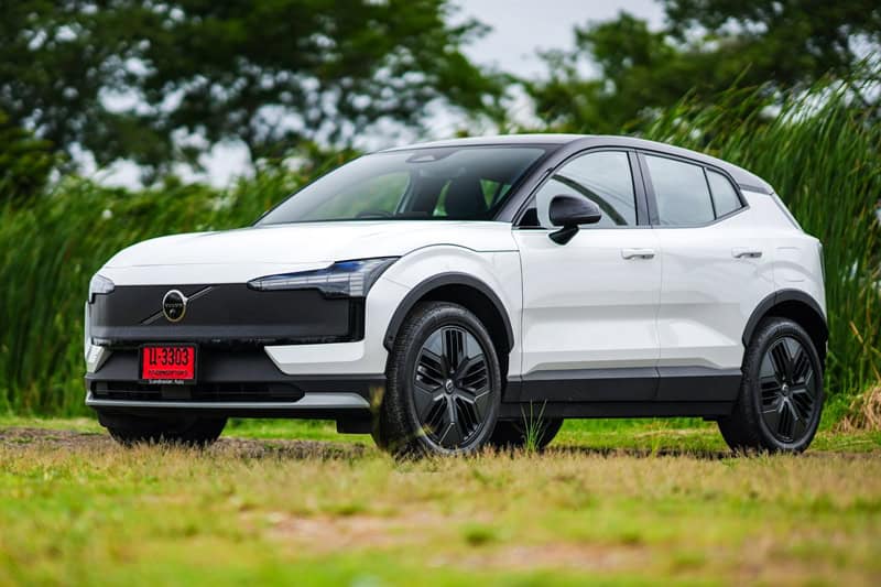 Volvo EX30 Cross Country
