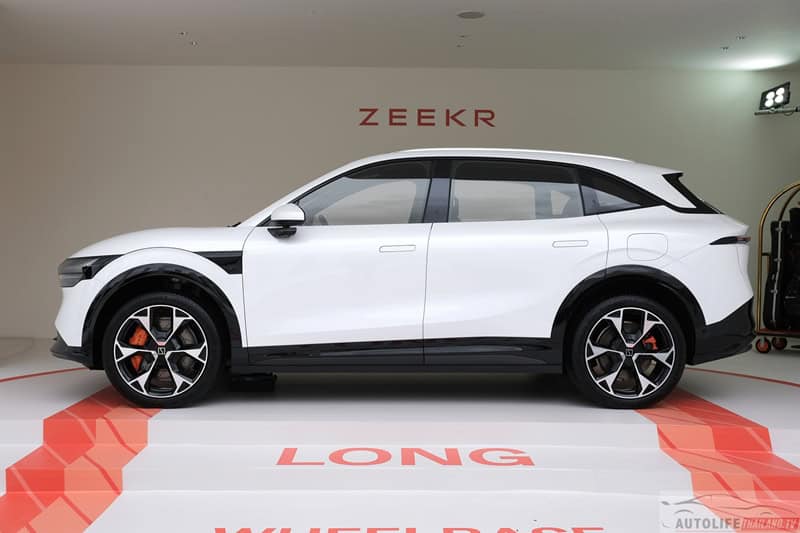 ZEEKR 7X