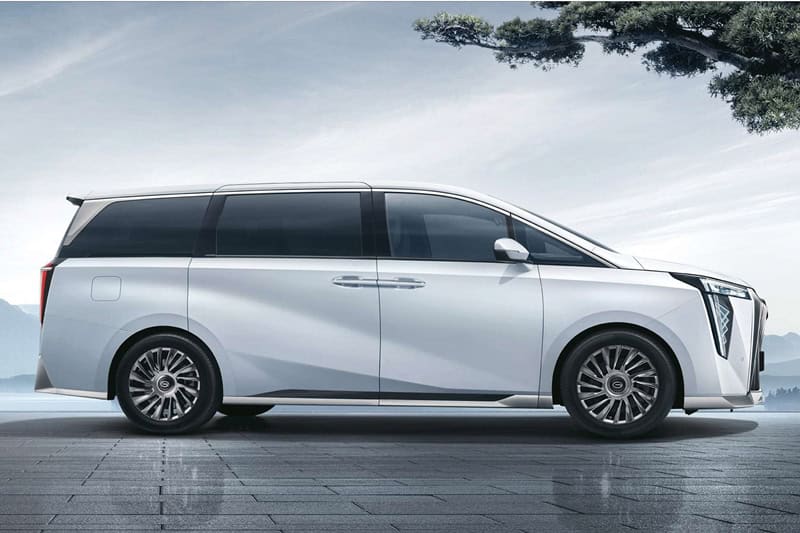 GAC M8 PHEV