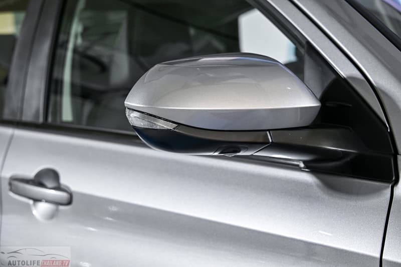 Toyota Yaris ATIV HEV