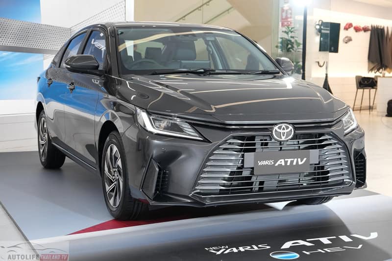 Toyota Yaris ATIV HEV