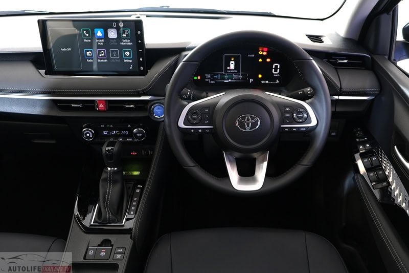 Toyota Yaris ATIV HEV