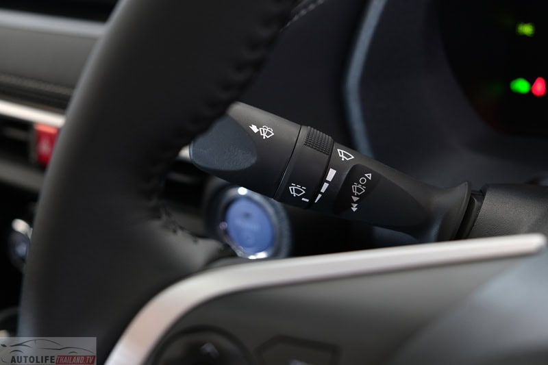 Toyota Yaris ATIV HEV