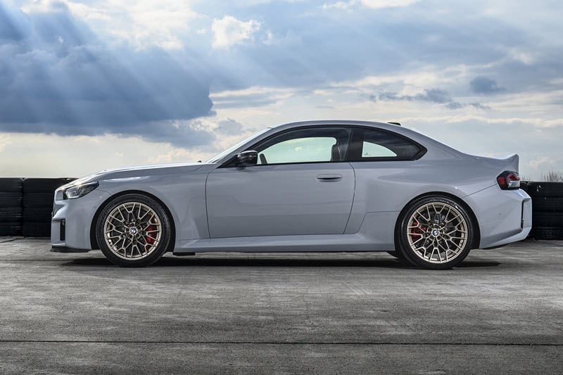 M2 CS