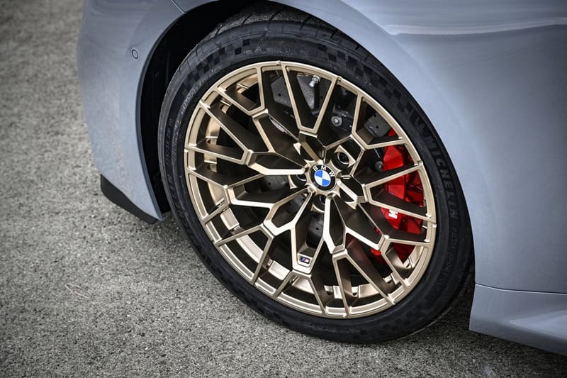 M2 CS