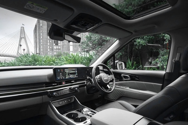 KIA Carnival HYBRID