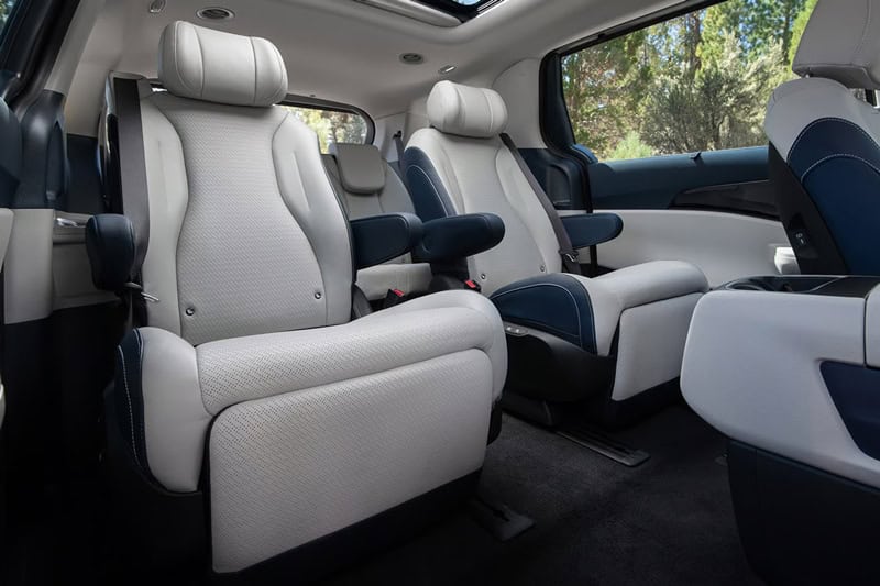 KIA Carnival HYBRID