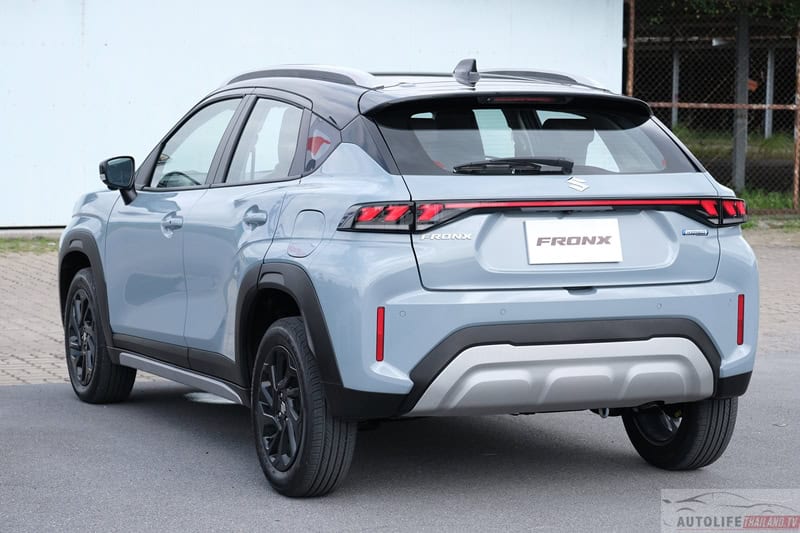 Suzuki Fronx