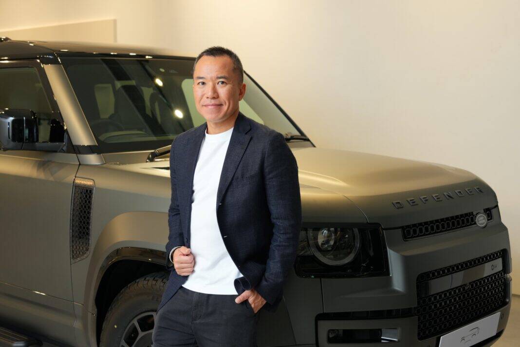 LAND ROVER