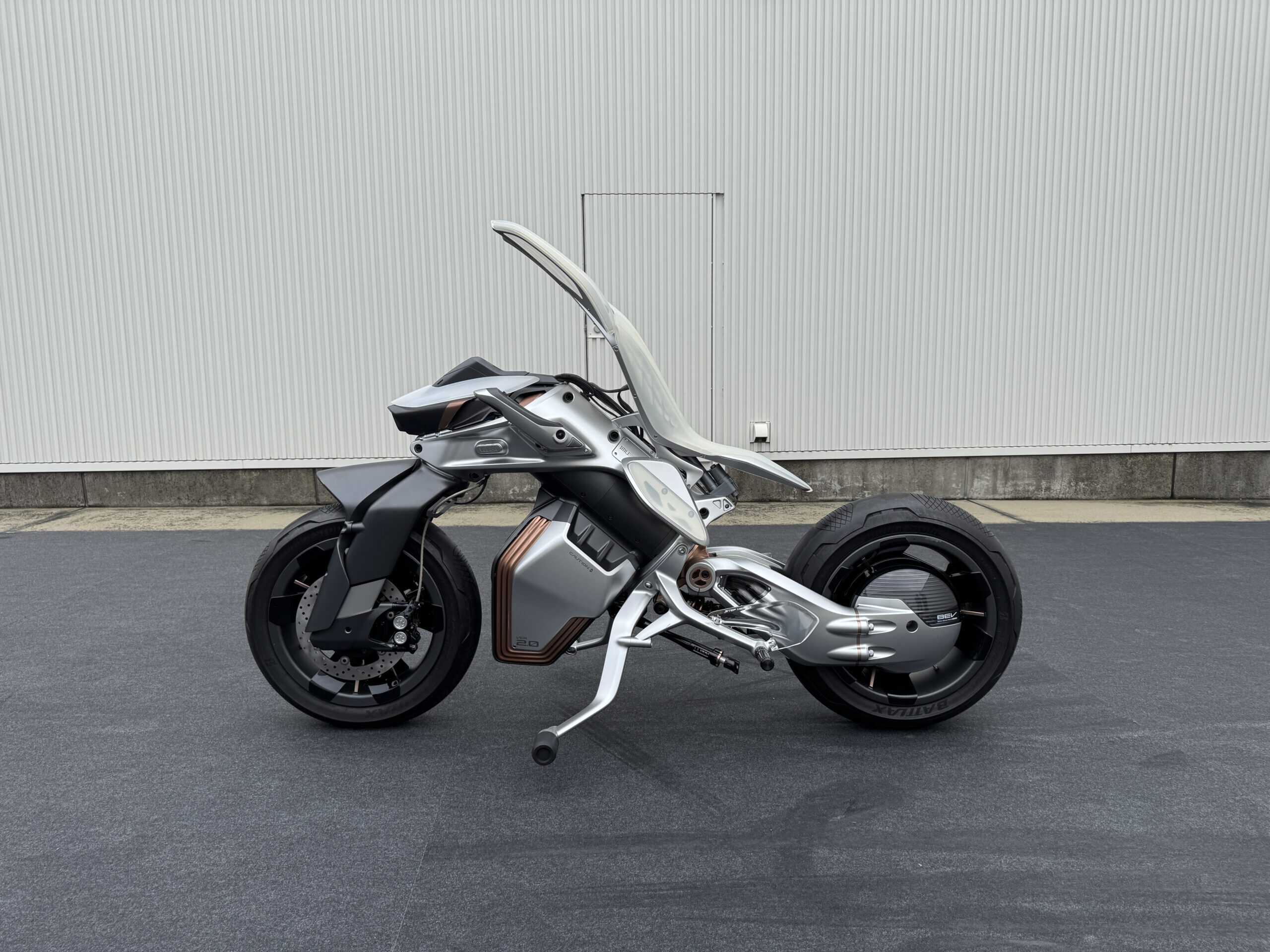 Motoroid 2