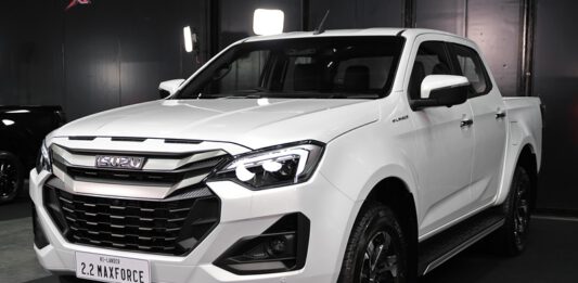 D-max Hi-Lander