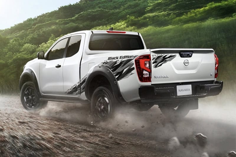 Nissan Navara Black Edition