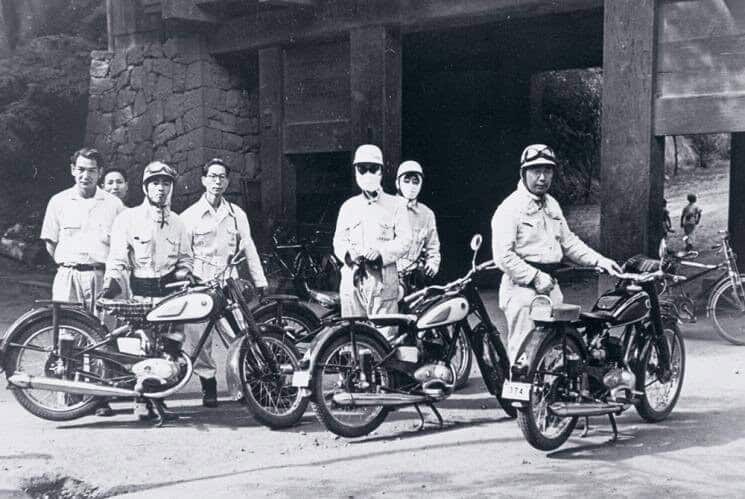 YAMAHA