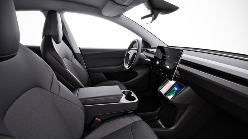 TESLA Model Y Standard