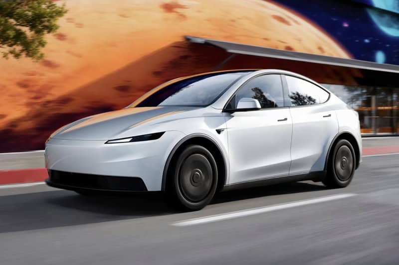 TESLA Model Y Standard