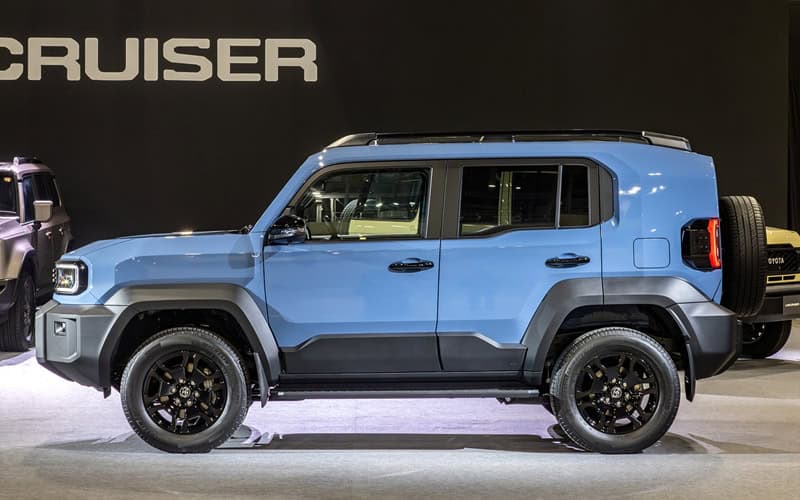 Toyota Land Cruiser FJ