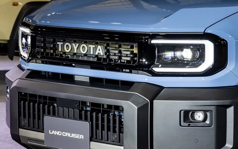 Toyota Land Cruiser FJ