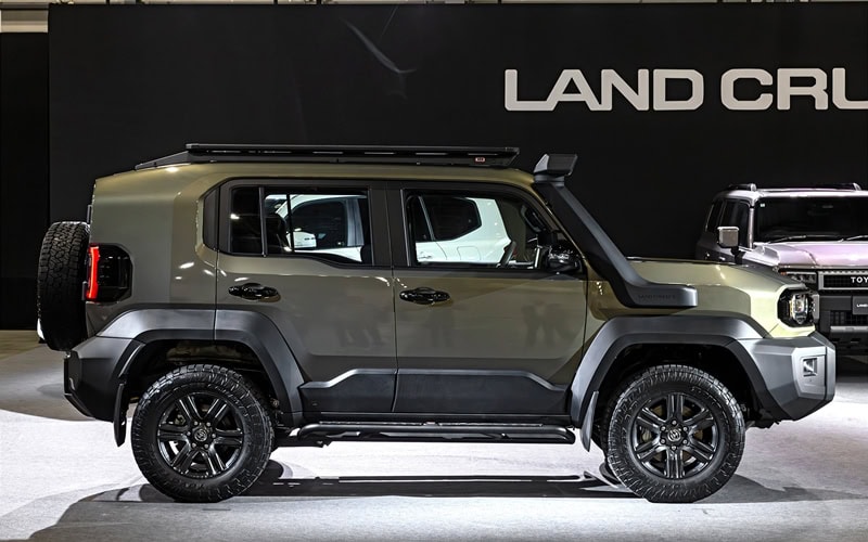 Toyota Land Cruiser FJ