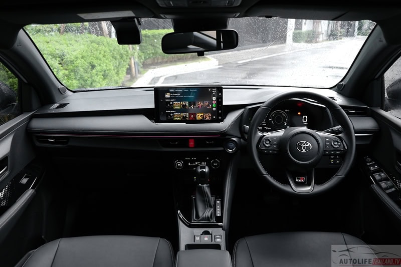 Toyota Yaris ATIV HEV