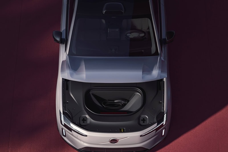 Volvo ES90