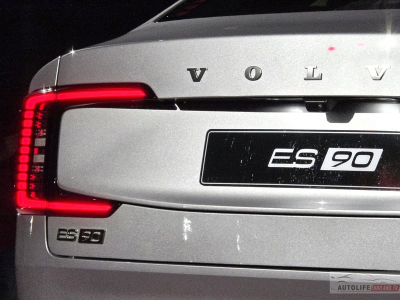 Volvo ES90