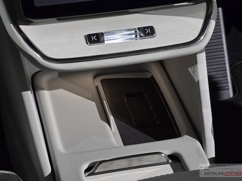 Volvo ES90