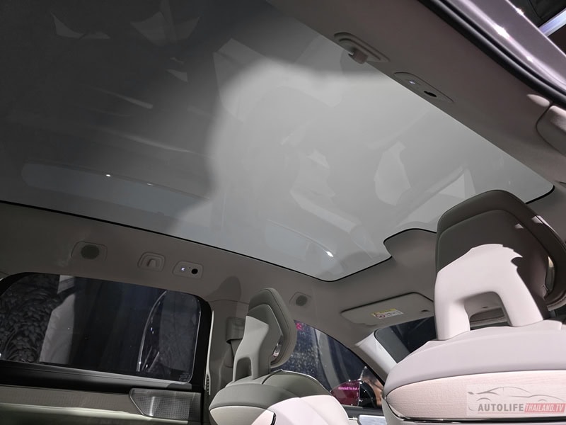 Volvo ES90