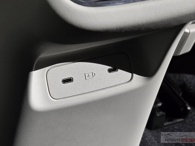 Volvo ES90