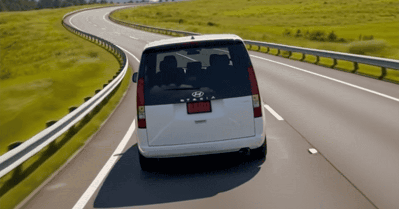 Hyundai Staria ESSENCE