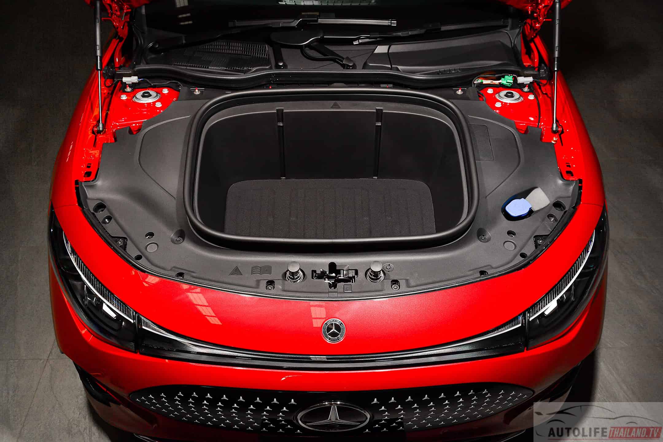 Mercedes-Benz CLA EV