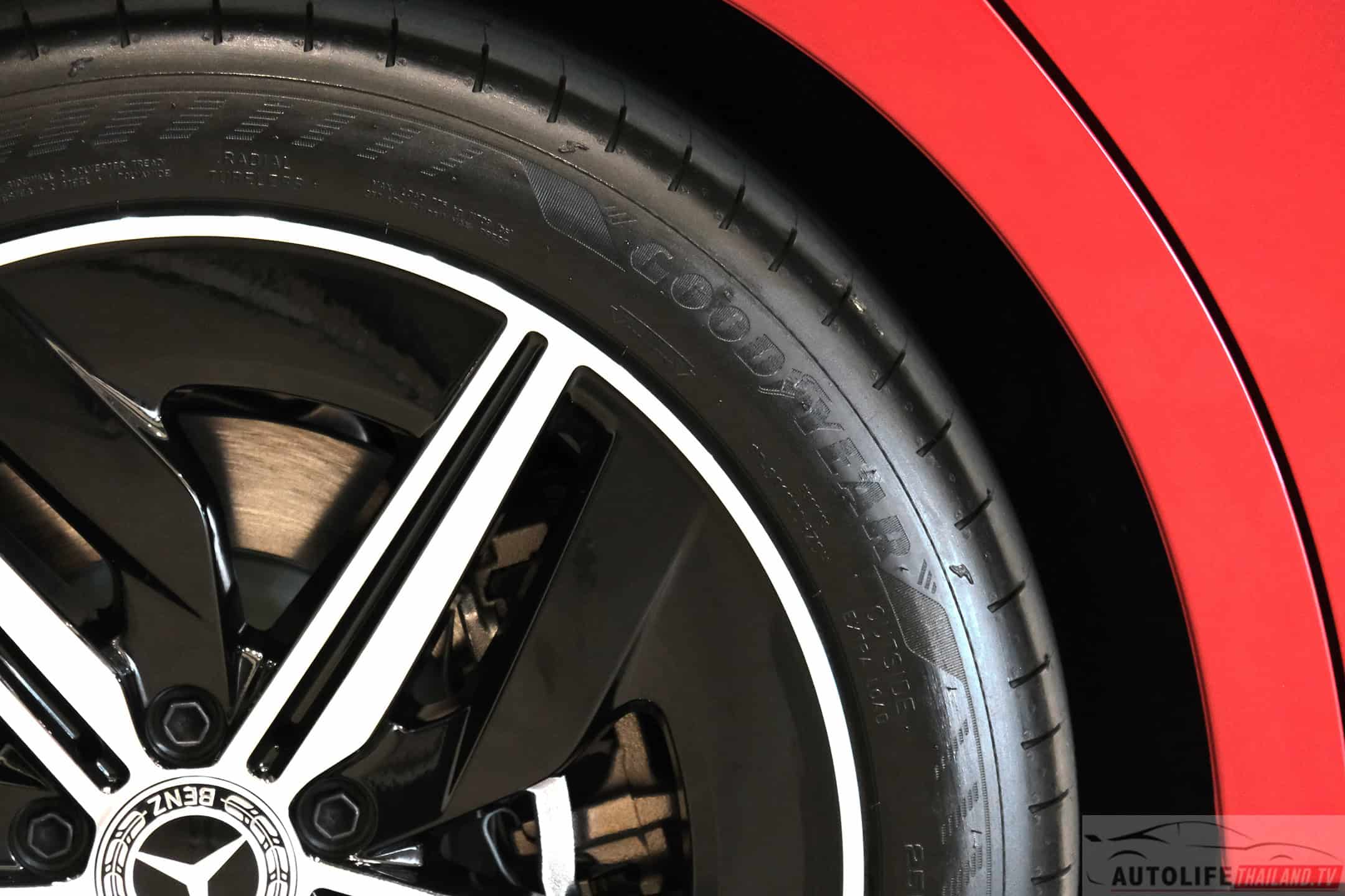 Mercedes-Benz CLA EV