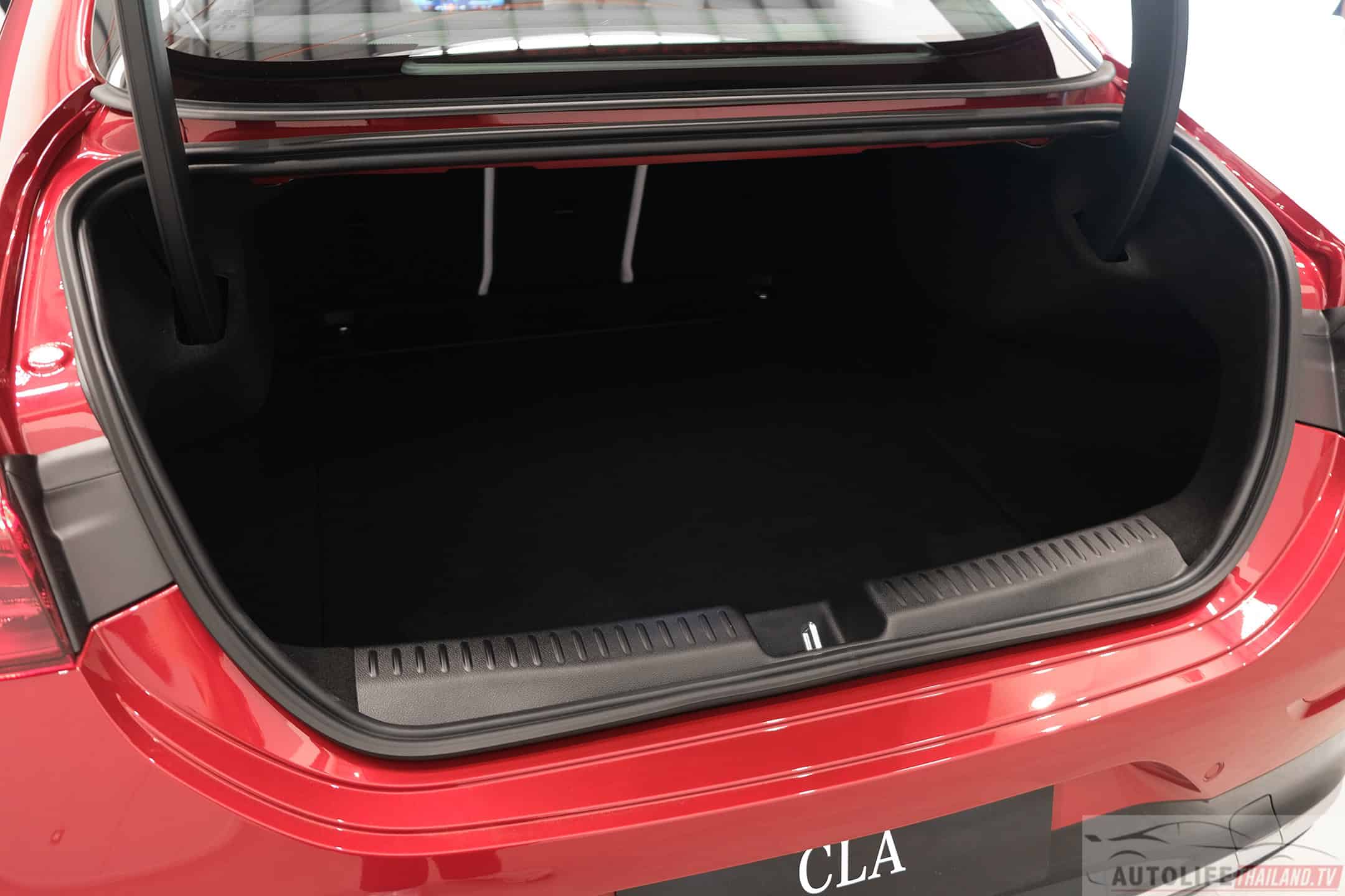 Mercedes-Benz CLA EV