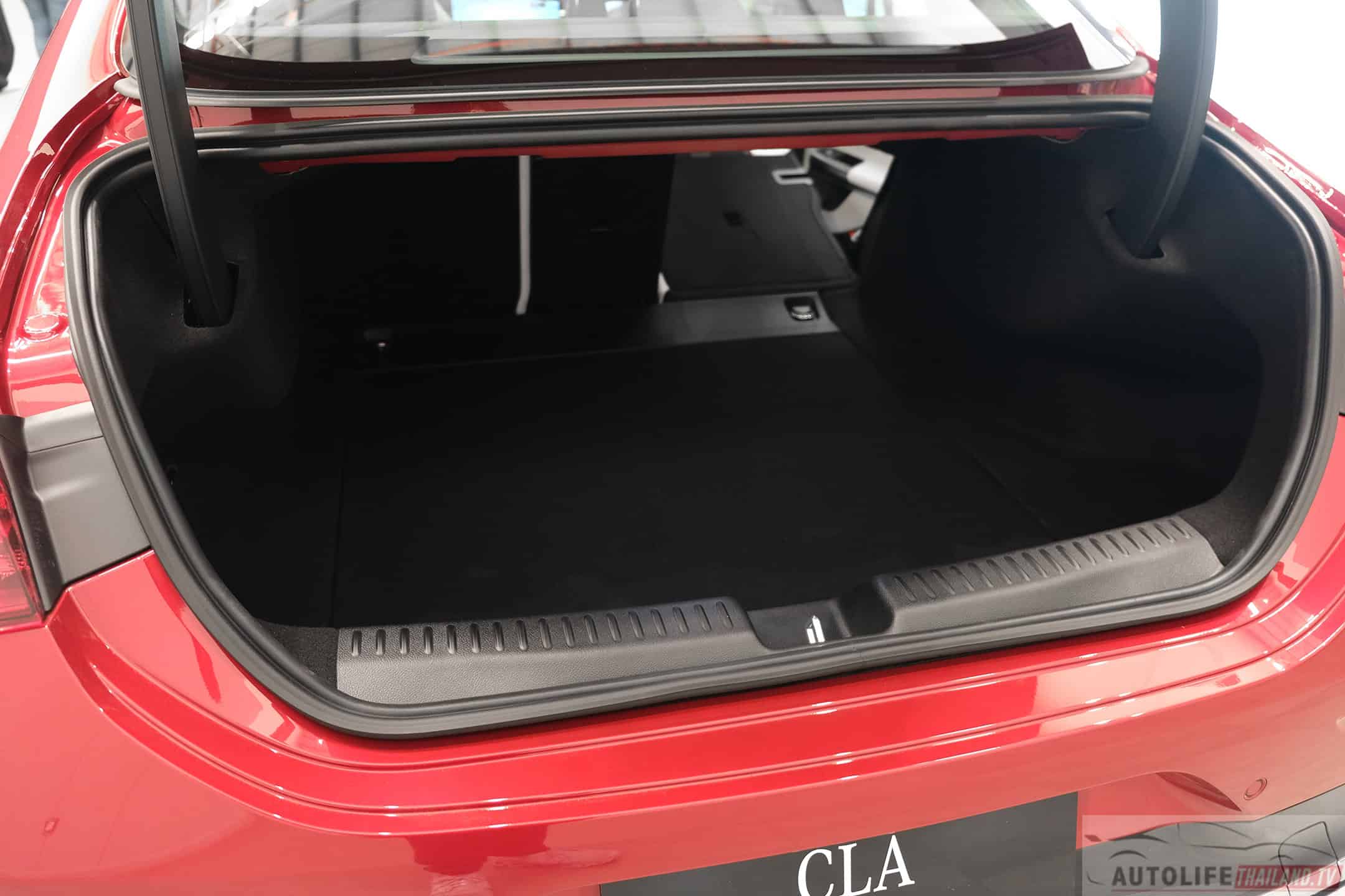 Mercedes-Benz CLA EV