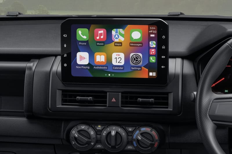 Mitsubishi Triton Street