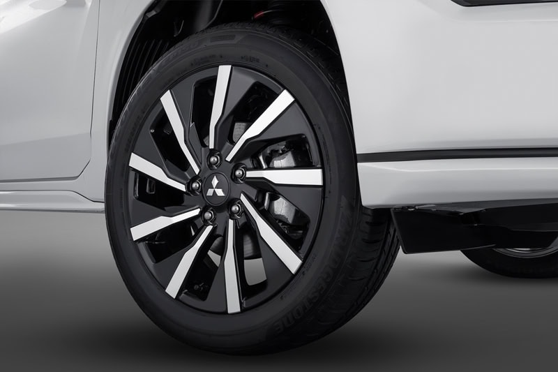 Mitsubishi Xpander HEV