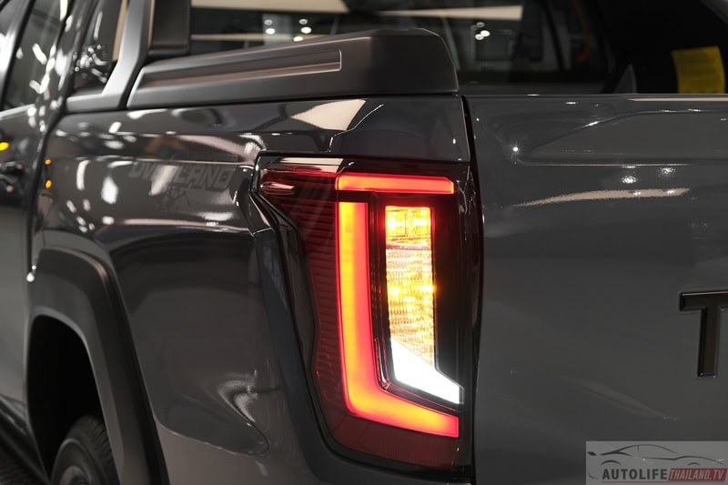 Hilux TRAVO OVERLAND