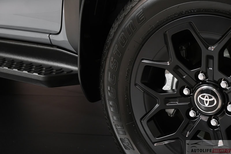 Hilux TRAVO OVERLAND