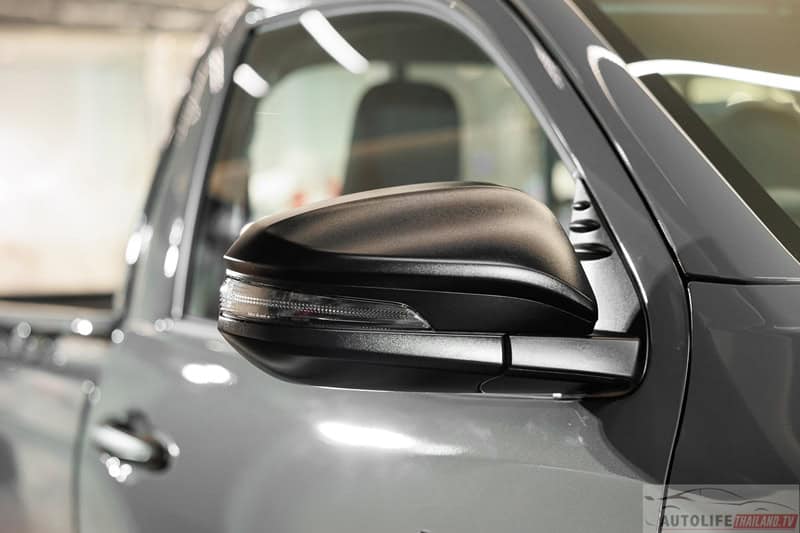 Hilux TRAVO Standard Cab