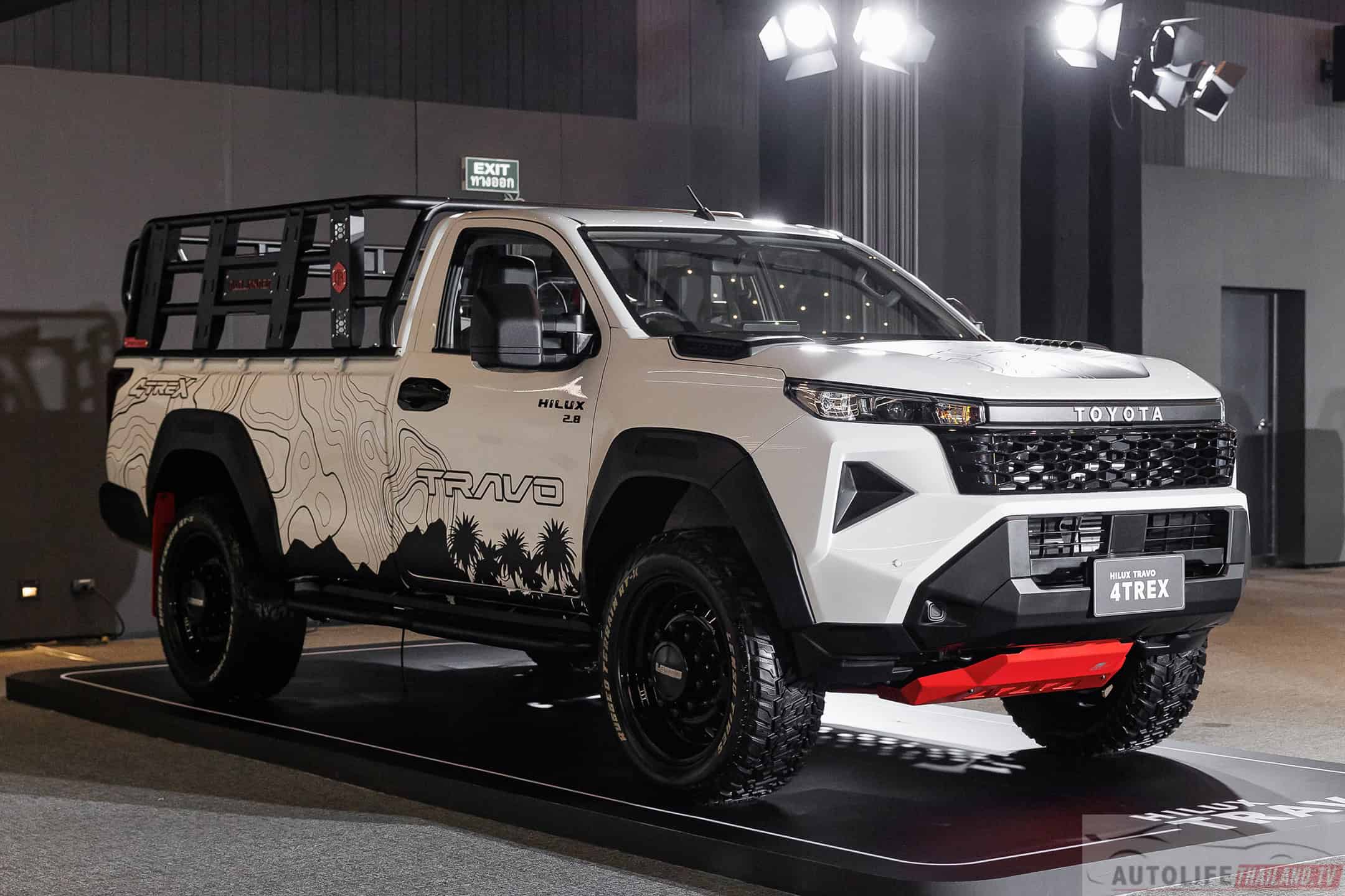 Hilux TRAVO Standard Cab